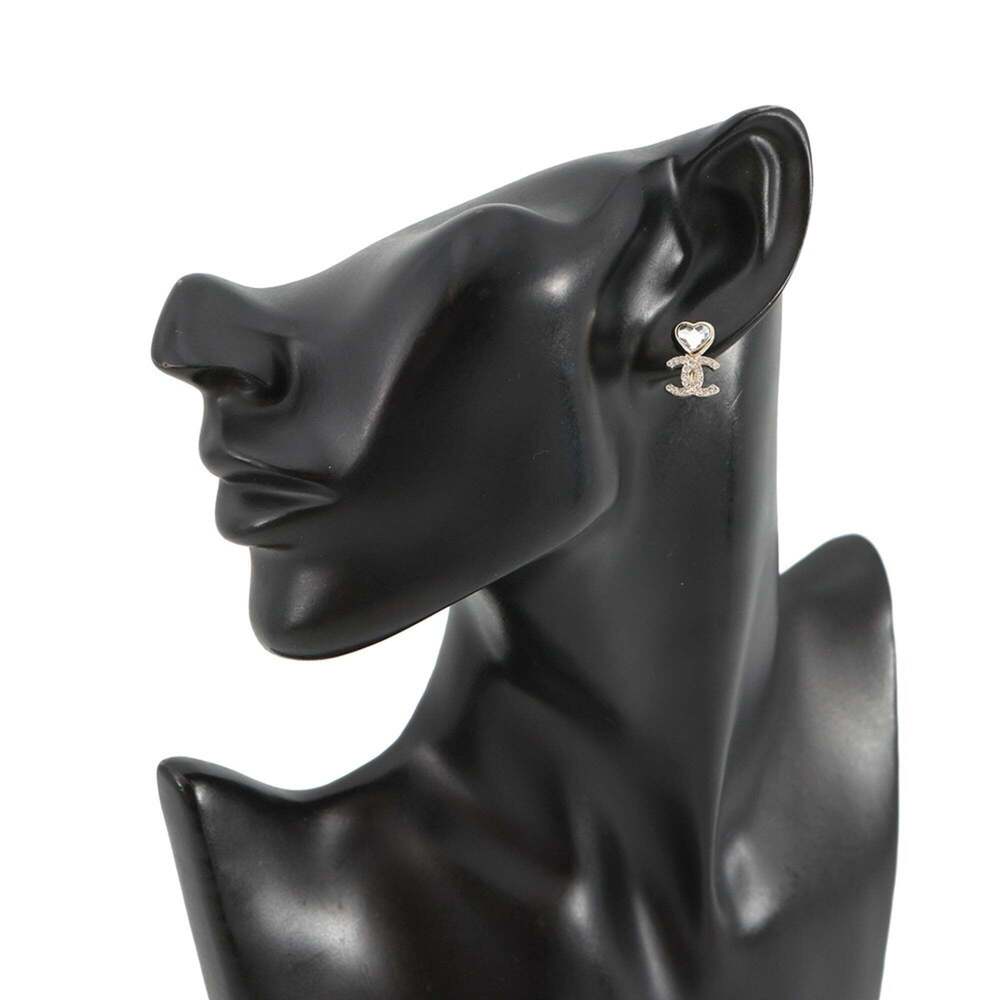 CHANEL Authentic Gold Logo Earrings - Picture 4 of 7